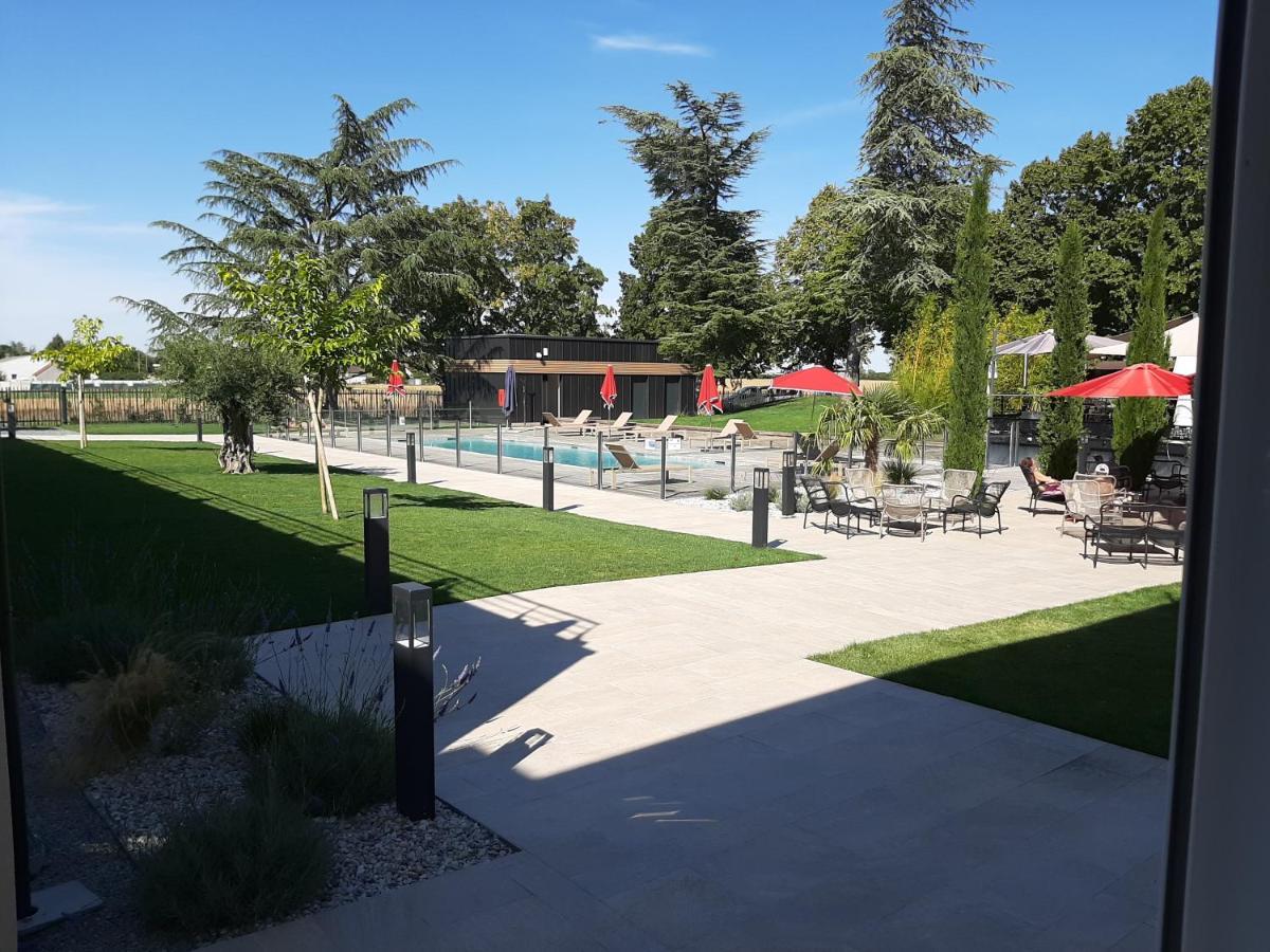 Logis Hotel Relais Saint Jacques - Chateauroux Déols Dış mekan fotoğraf