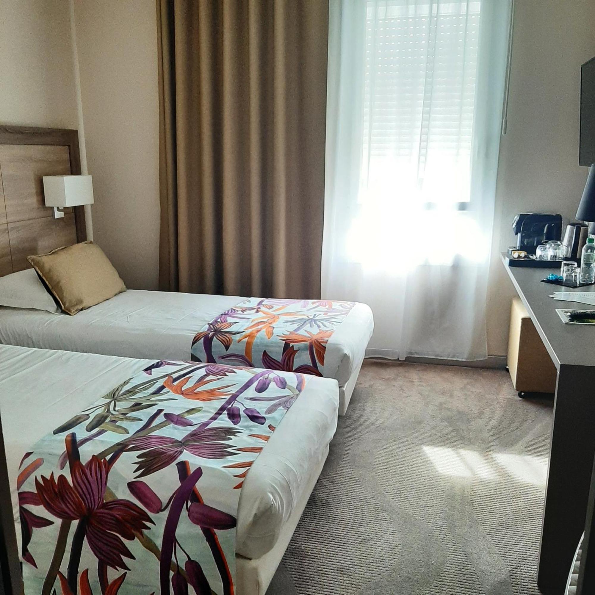 Logis Hotel Relais Saint Jacques - Chateauroux Déols Dış mekan fotoğraf