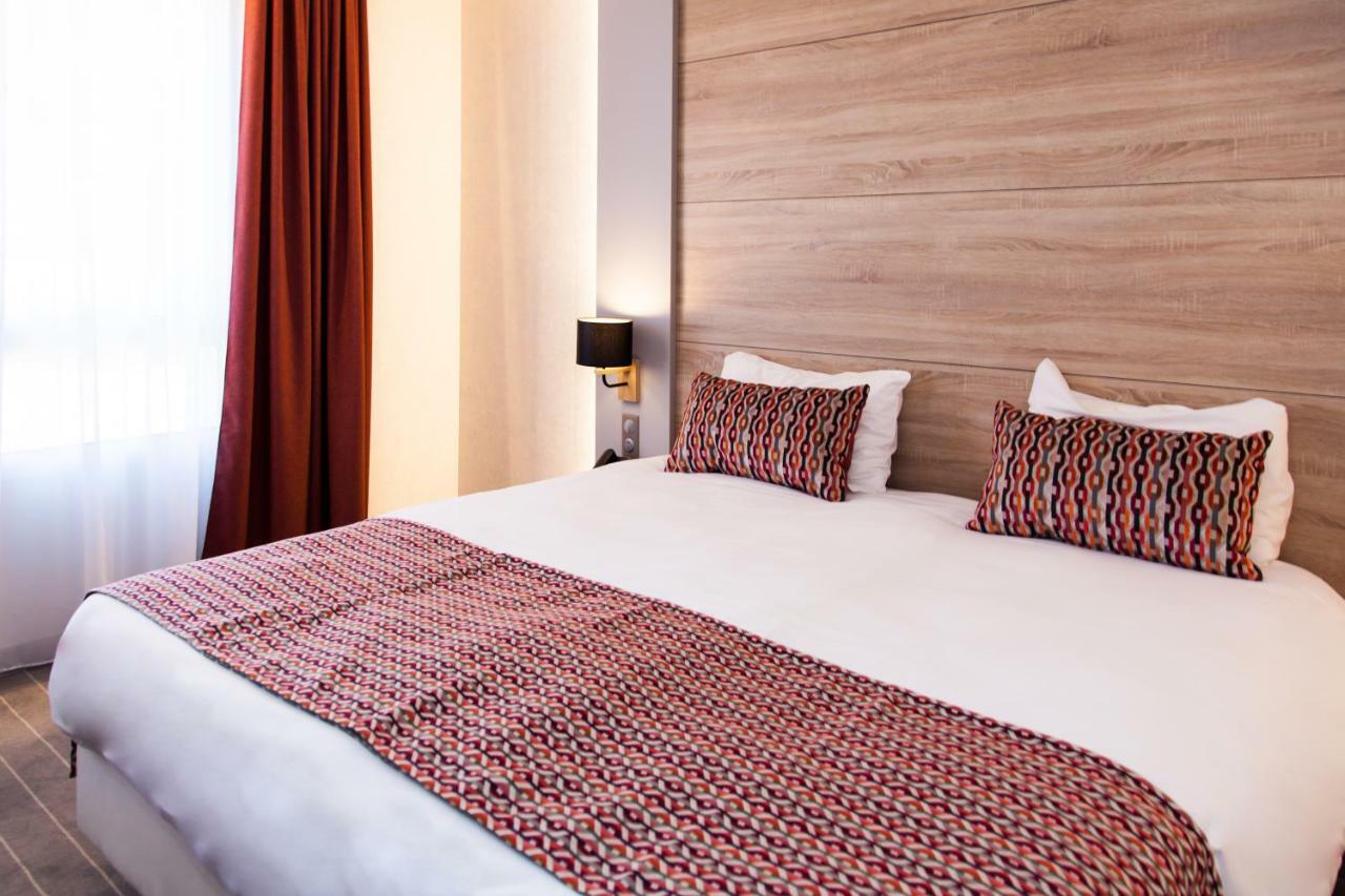 Logis Hotel Relais Saint Jacques - Chateauroux Déols Dış mekan fotoğraf
